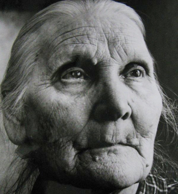 Nainen ja äiti itämerensuomalaisessa mytologiassa