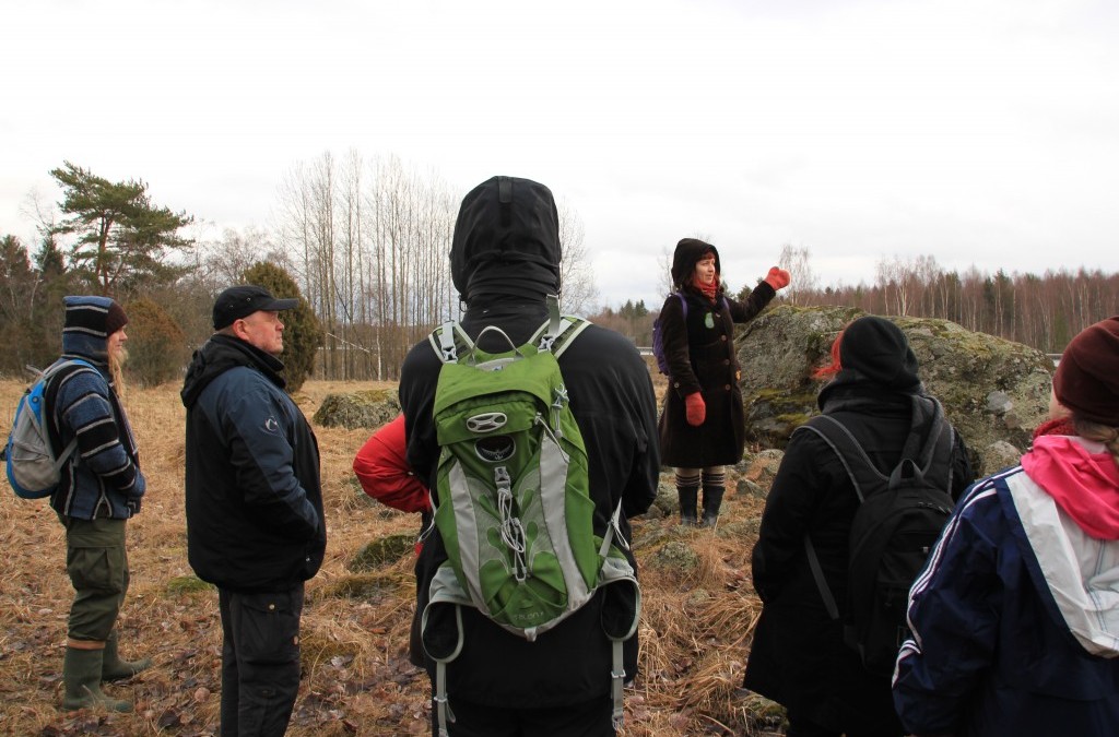 Lempäälässä tutustuttiin hiisiin ja paikallishistoriaan
