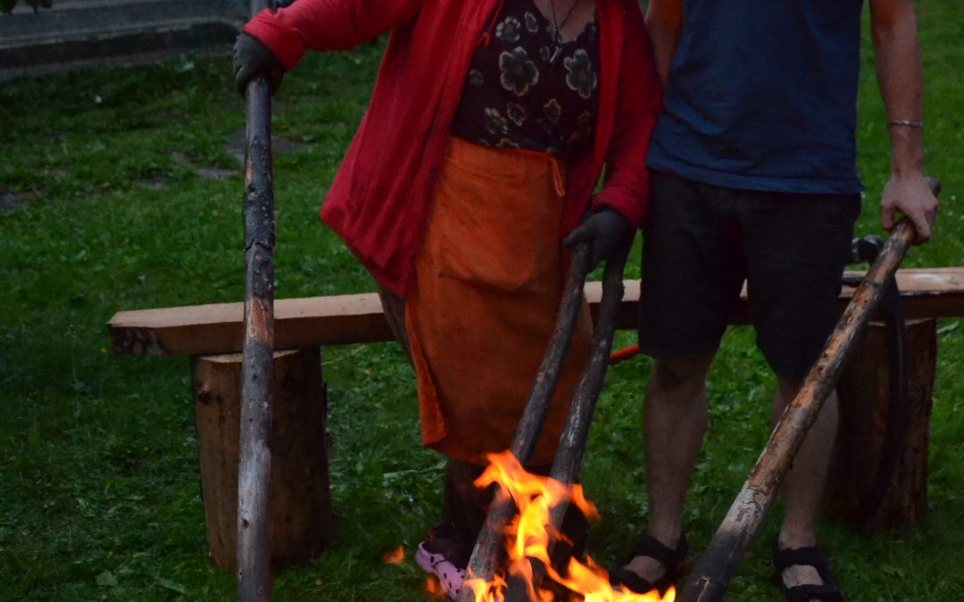 Aidanseipäiden hiillostamista