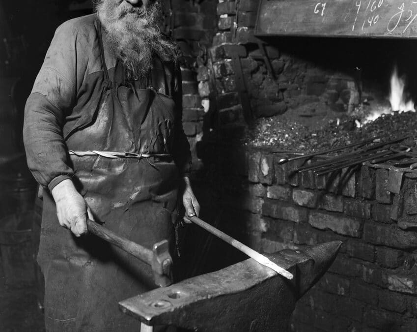 Perinteisiä ammatteja: seppä